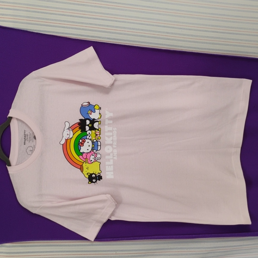 HELLO KITTY & FRIENDS By Sanrio T-Shirt M